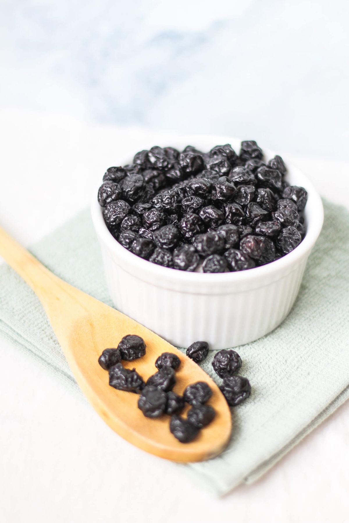 DRY BLUEBERRY